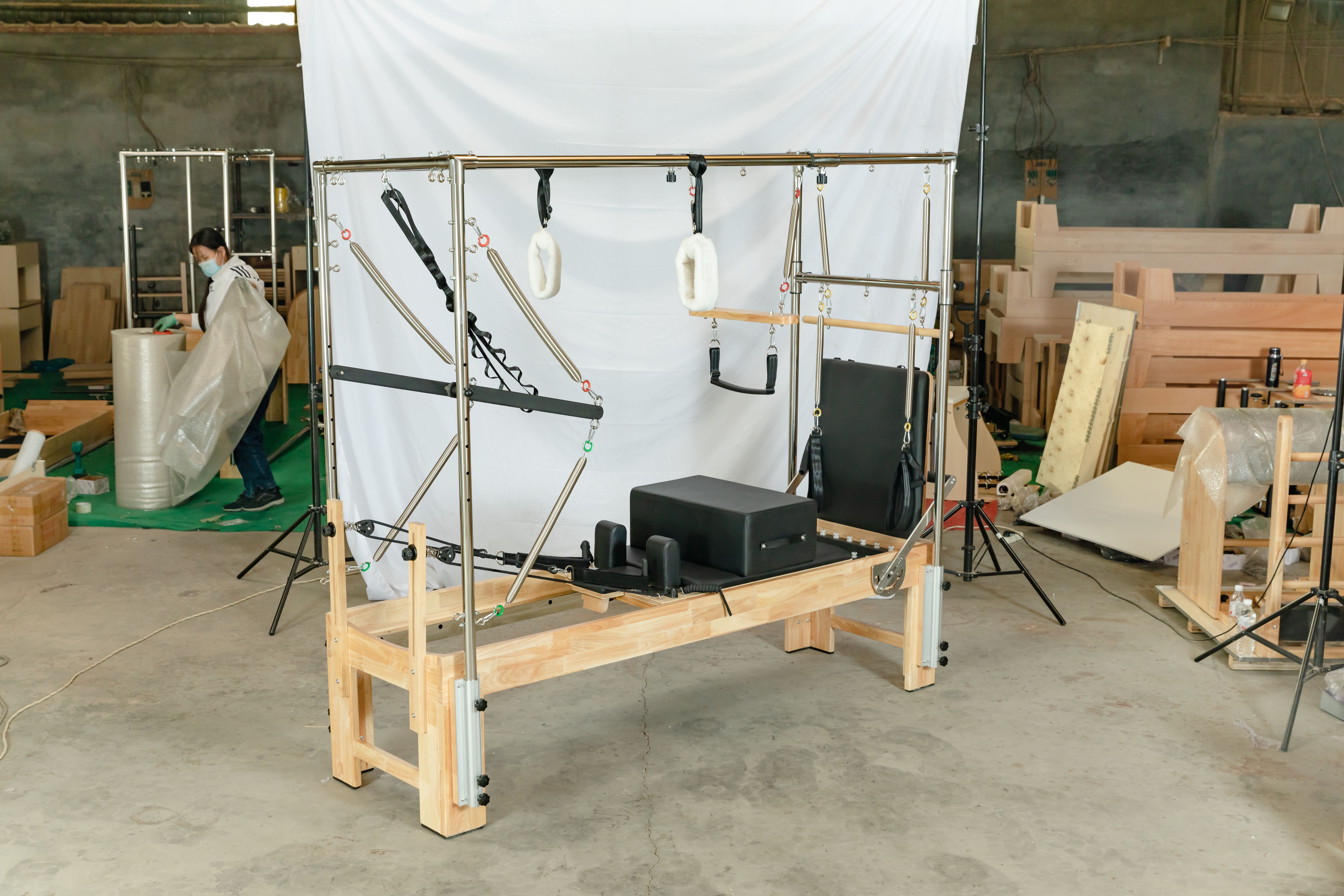 Classical Elevated Bed Home Gy - مراجعة Pilates Yoga Machine وسعره