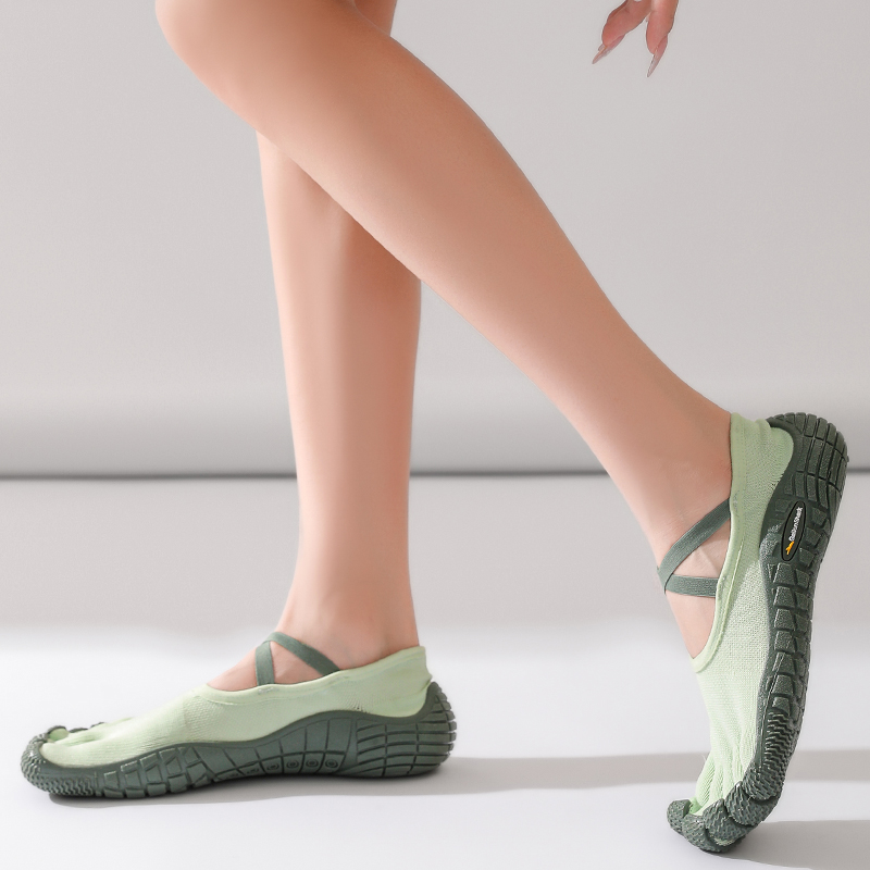 Women's Five Fingers Barefoot  - مراجعة Pilates Yoga Shoes وسعره