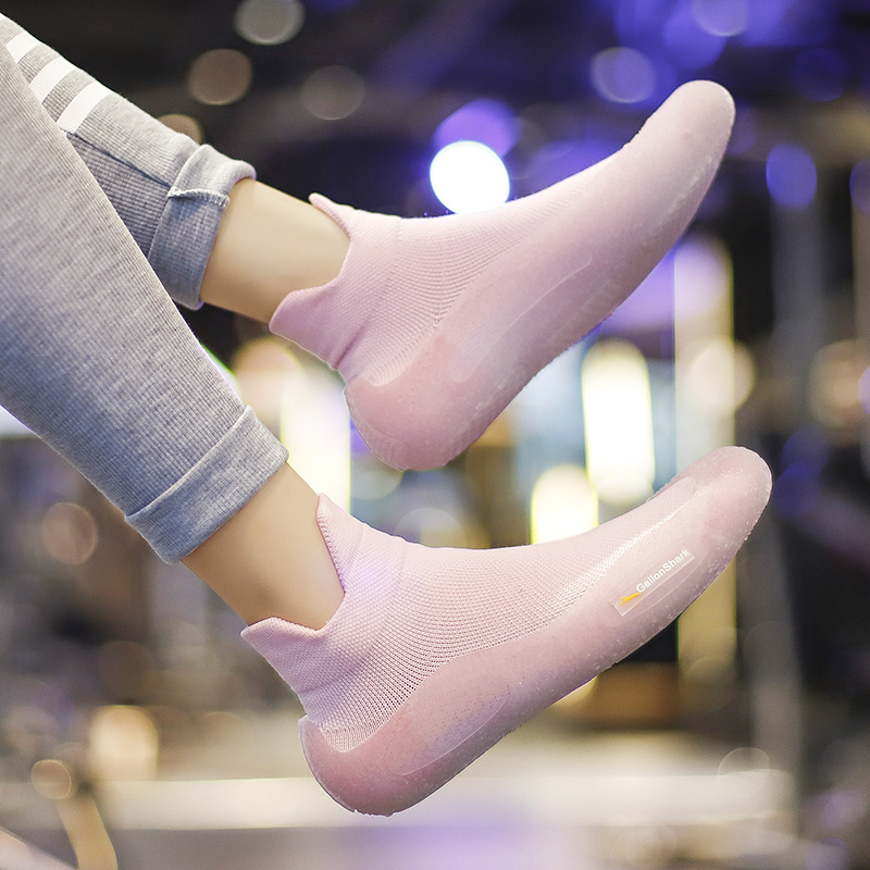 GallonShark Barefoot Sock Shoe - مراجعة Pilates Yoga Shoes وسعره